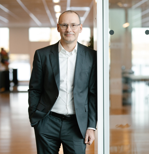 مشاور توسعه نفت دانا